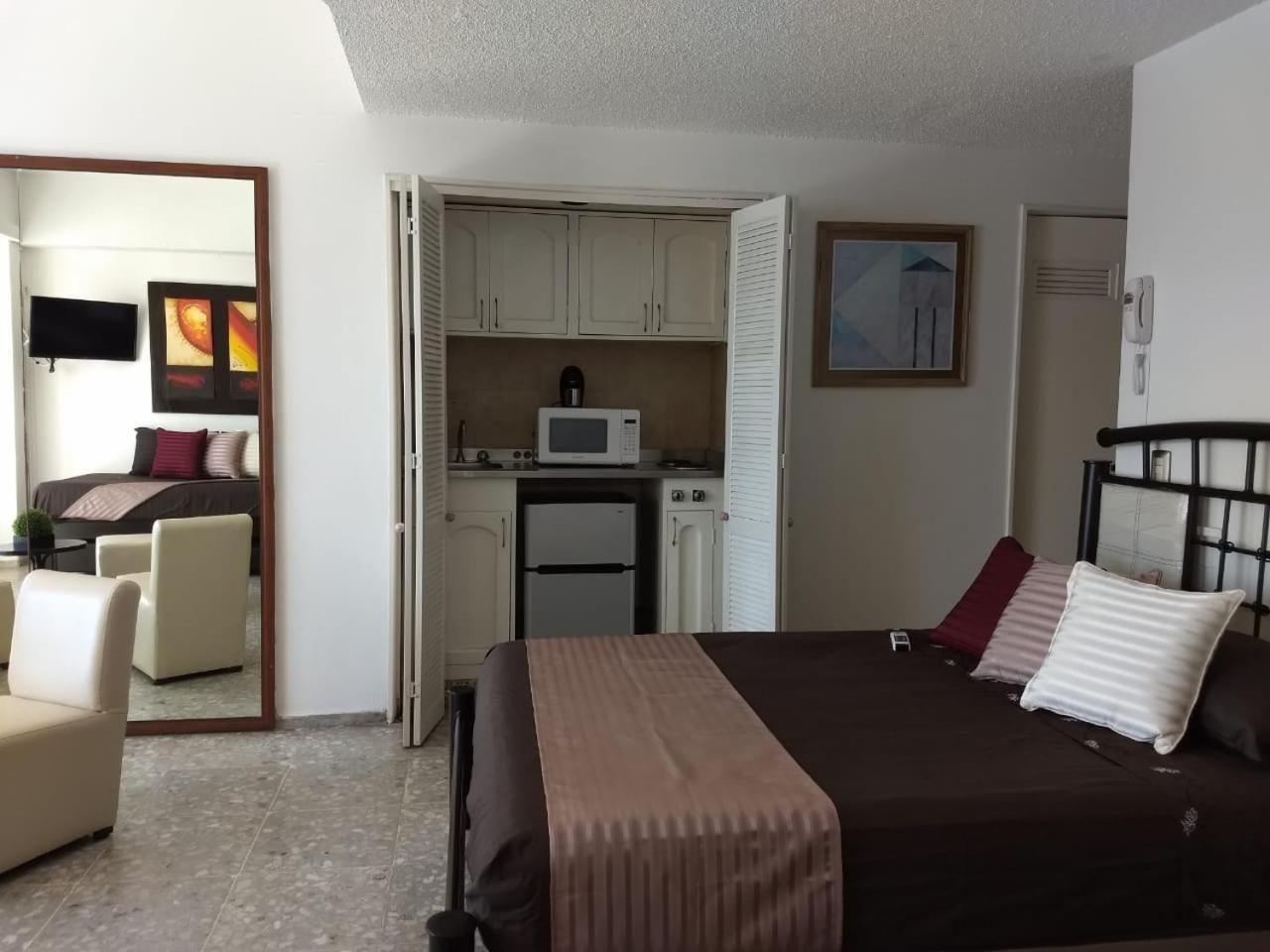 Suite Select Torres Gemelas Acapulco Bagian luar foto